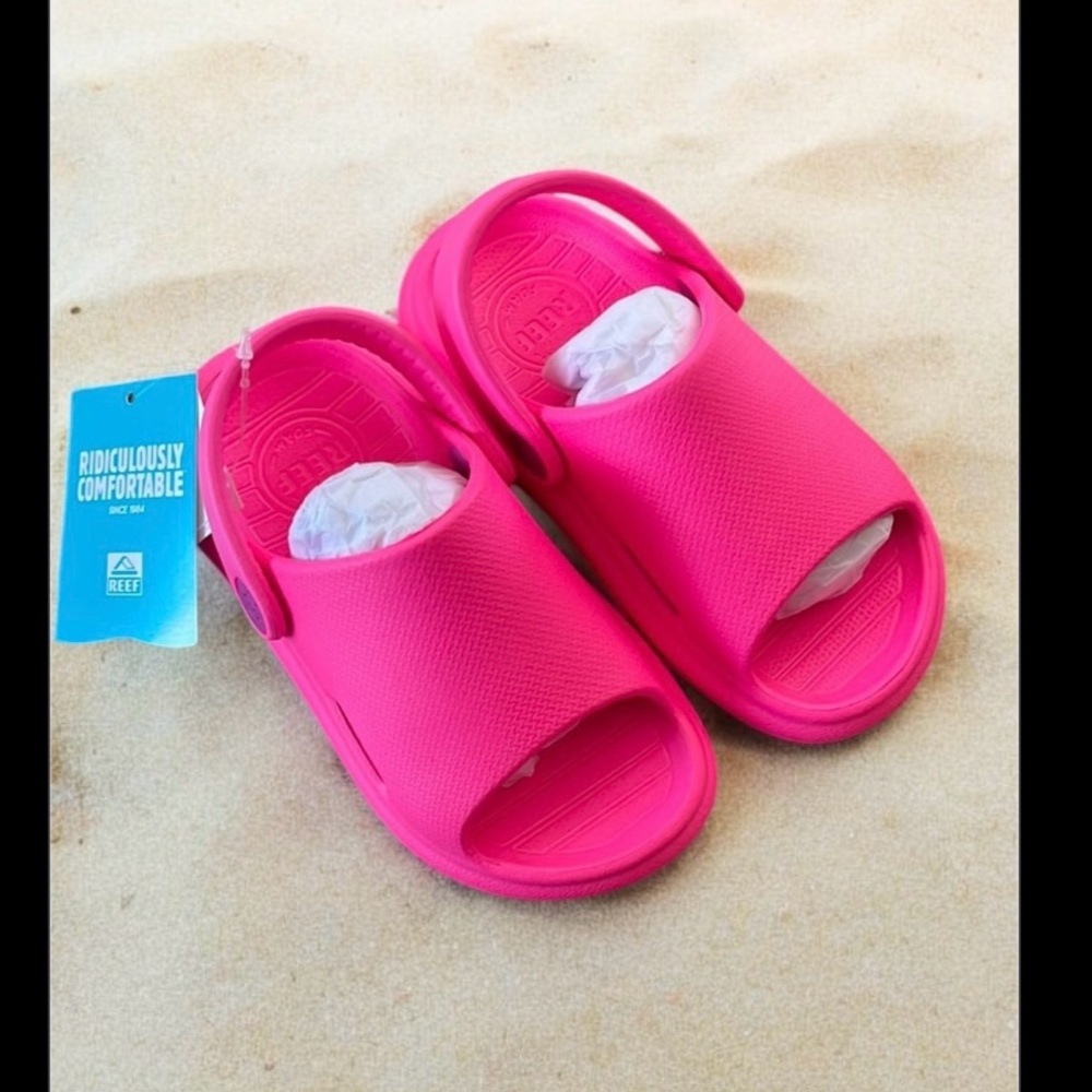 Reef Pink Sandals Vibrant Slip-On Comfort
